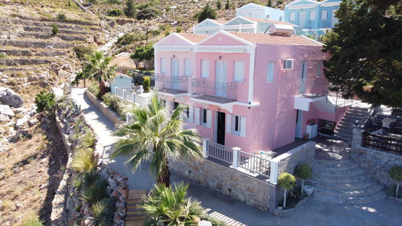 سيمي Niriides Hotel Apartments المظهر الخارجي الصورة
