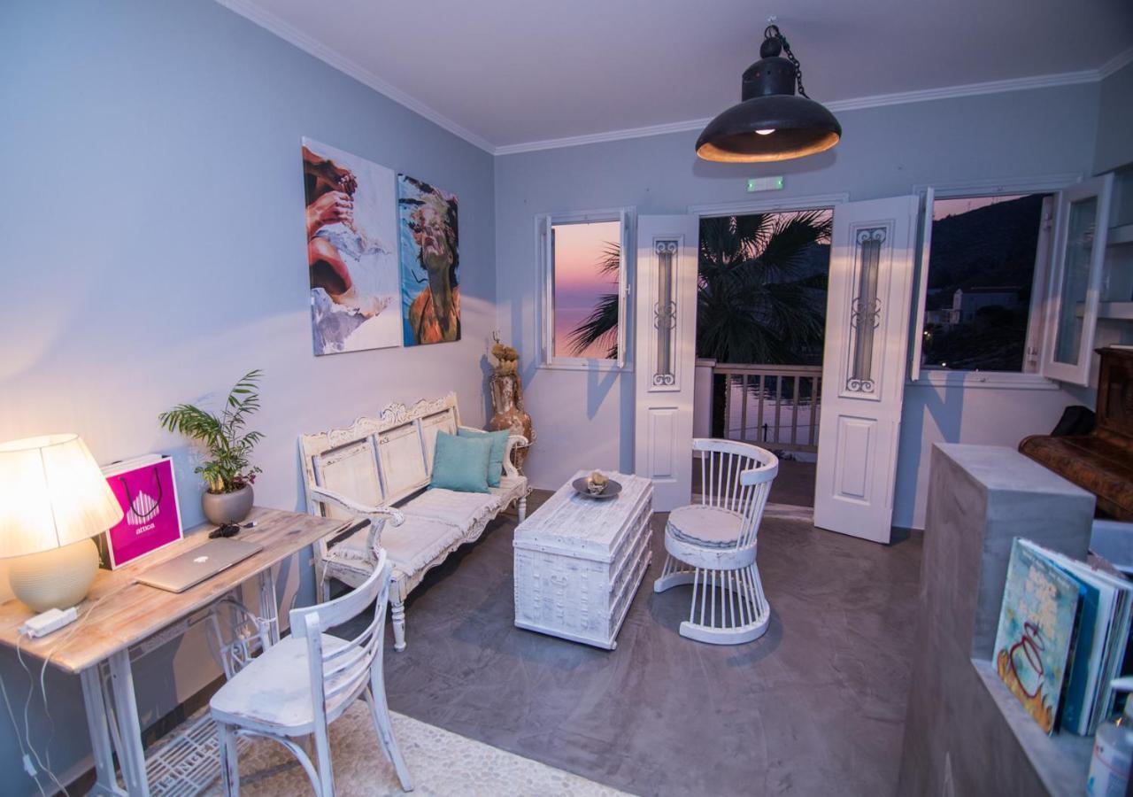 سيمي Niriides Hotel Apartments المظهر الخارجي الصورة