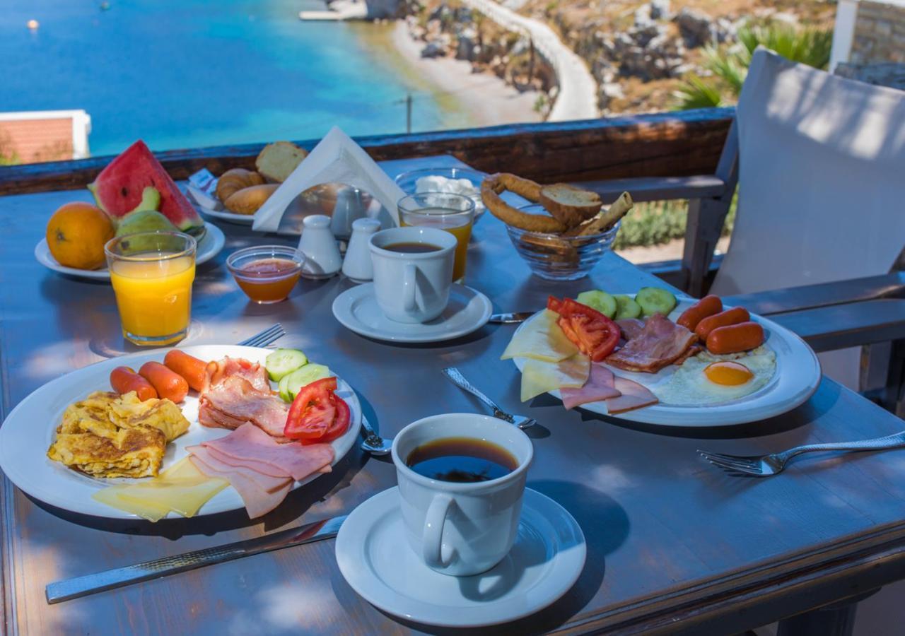 سيمي Niriides Hotel Apartments المظهر الخارجي الصورة